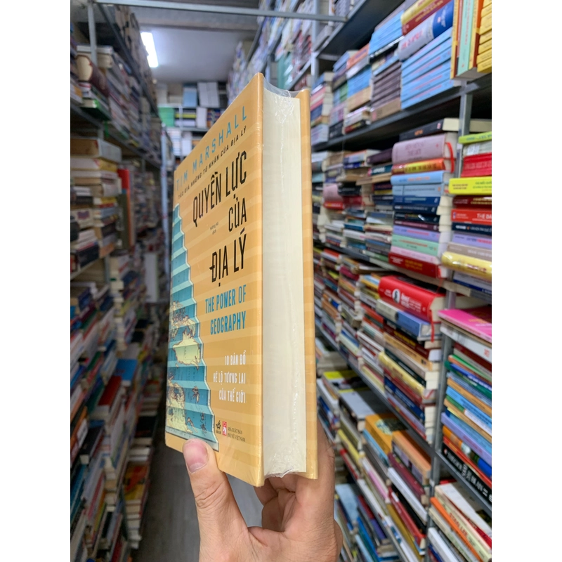 Quyền lực của địa lý. Bìa cứng. nguyên seal 469551