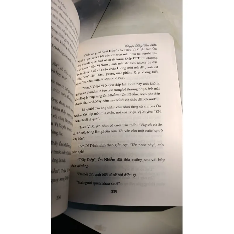 CHUYỆN DŨNG CẢM NHẤT - TIỂU VY 784981