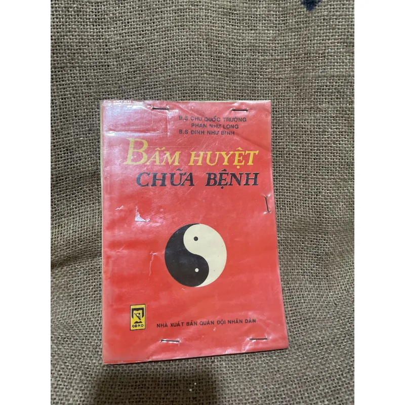 Bấm huyệt chữ bệnh  1018659