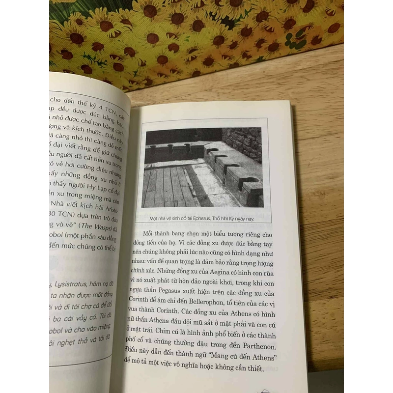 10 Đồng Tiền Thay Đổi Thế Giới - Thomas Hockenhull 538442