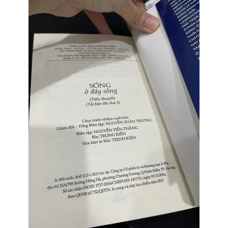 “Sóng ở đáy sông”(tiểu thuyết) - Lê Lựu 708022