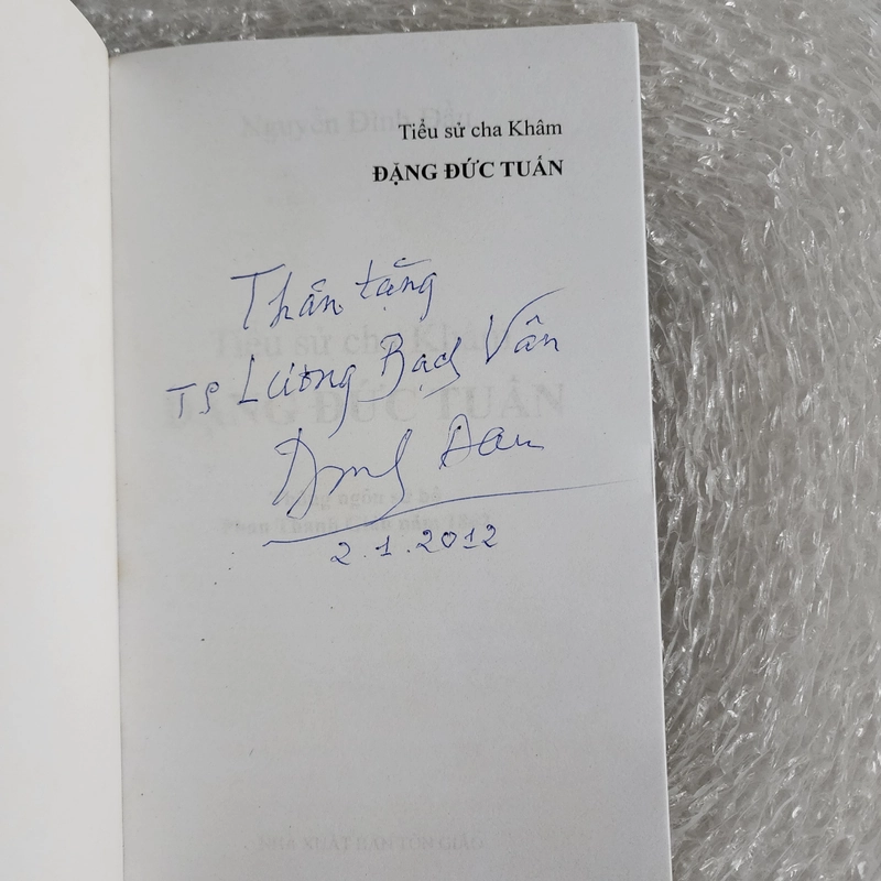 Cha Khâm Đặng Đức Tuấn thông ngôn sứ bộ Phan Thanh Giản | chữ ký NNC Nguyễn Đình Đầu 507022