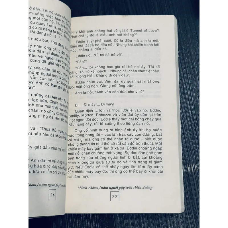 Năm người gặp trên thiên đường 607762