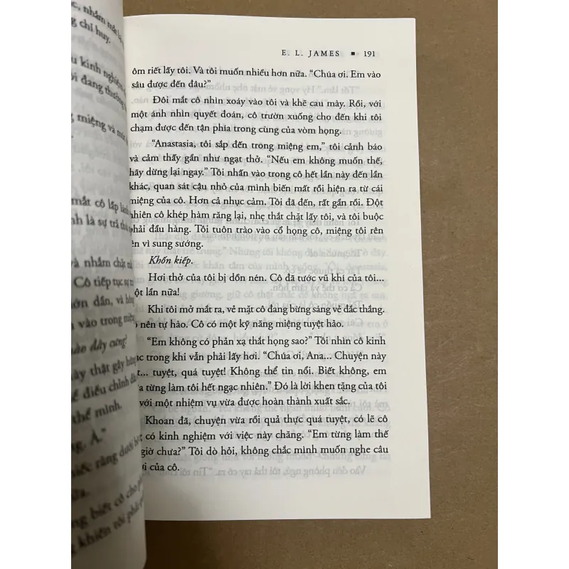 Grey El James 1022899