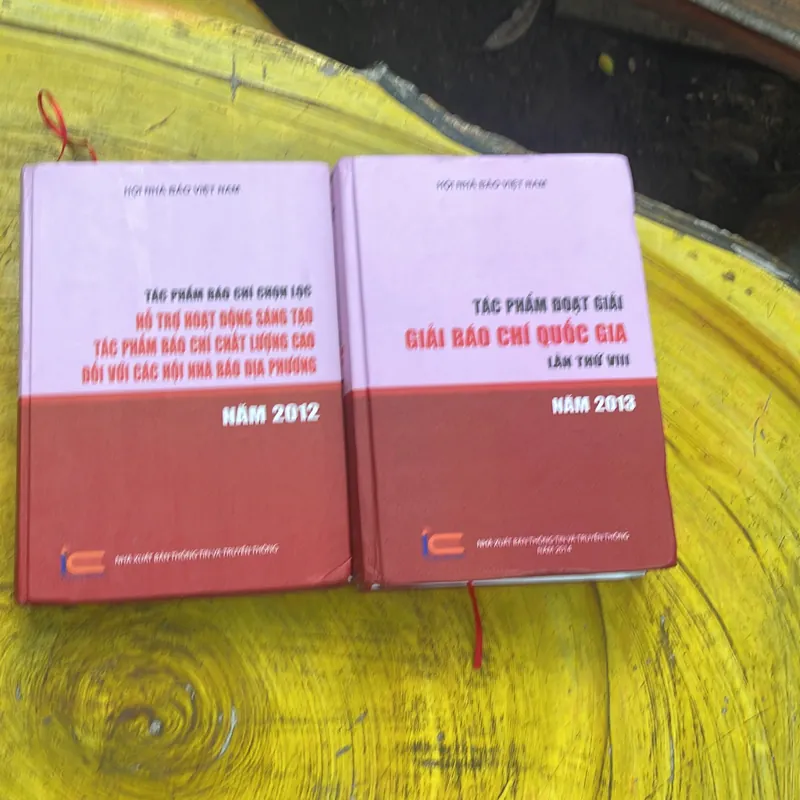 COMBO TÁC PHẨM ĐOẠT GIẢI GIẢI BÁO CHÍ QUỐC GIA LẦN THỨ VIII NĂM 2013 & TÁC PHẨM BCCL 2012 738061