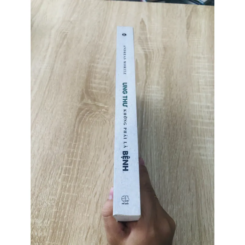 UNG THƯ KHÔNG PHẢI LÀ BỆNH MÀ LÀ CƠ CHẾ CHỮA LÀNH  - 462 trang, nxb: 2019 - Giá: 100k 996129