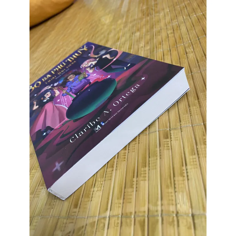 Bộ ba phù thuỷ và quái thú đêm 999213