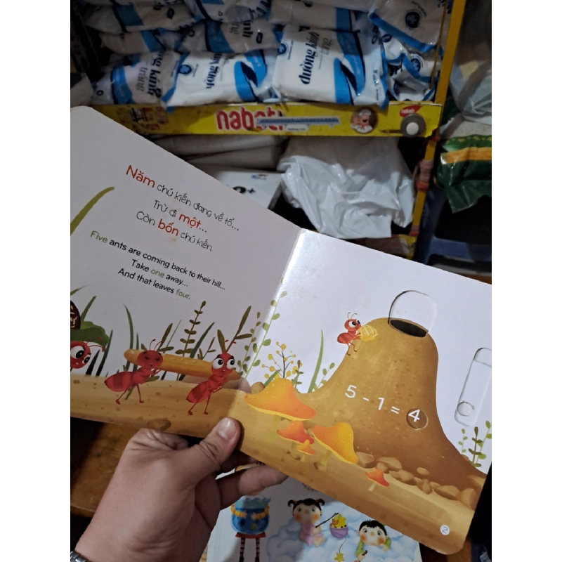 Phép trừ Subtraction dành cho trẻ 2-8 tuổi bìa cứng HCM0808 MẸ VÀ BÉ 923003