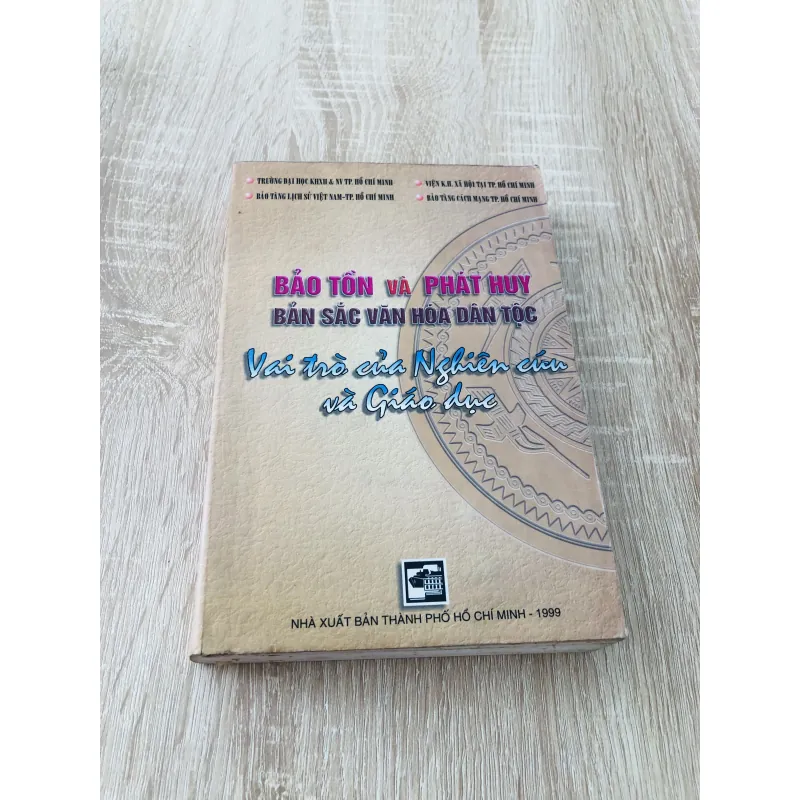 BẢO TỒN VÀ PHÁT HUY BẢN SẮC VĂN HÓA DÂN TỘC VAI TRÒ CỦA NGHIÊN CỨU VÀ GIÁO DỤC  975796