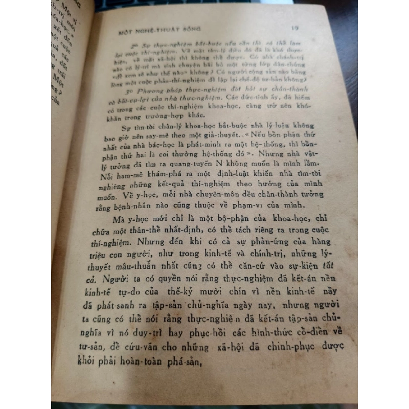 Một nghệ thuật sống - André Maurois 545634
