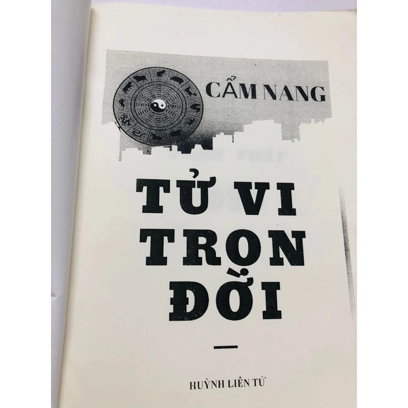CẨM NANG TỬ VI TRỌN ĐỜI HUỲNH LIÊN TỬ 460734