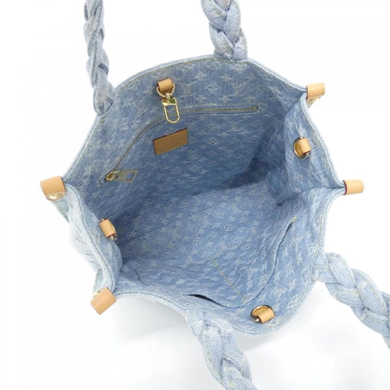 Túi Louis Vuitton Monogram Denim (LV Bên Hồ) Let Go M24897 615110