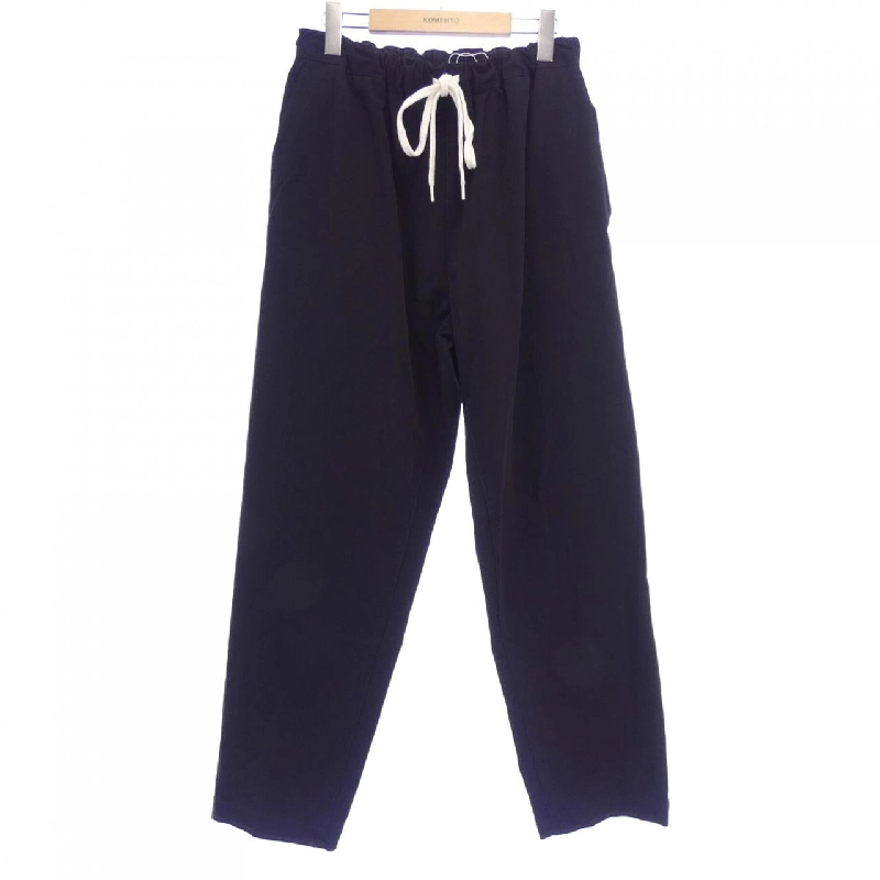 Quần MM6 S52KA0309 - Hàng hiệu Authentic 815655