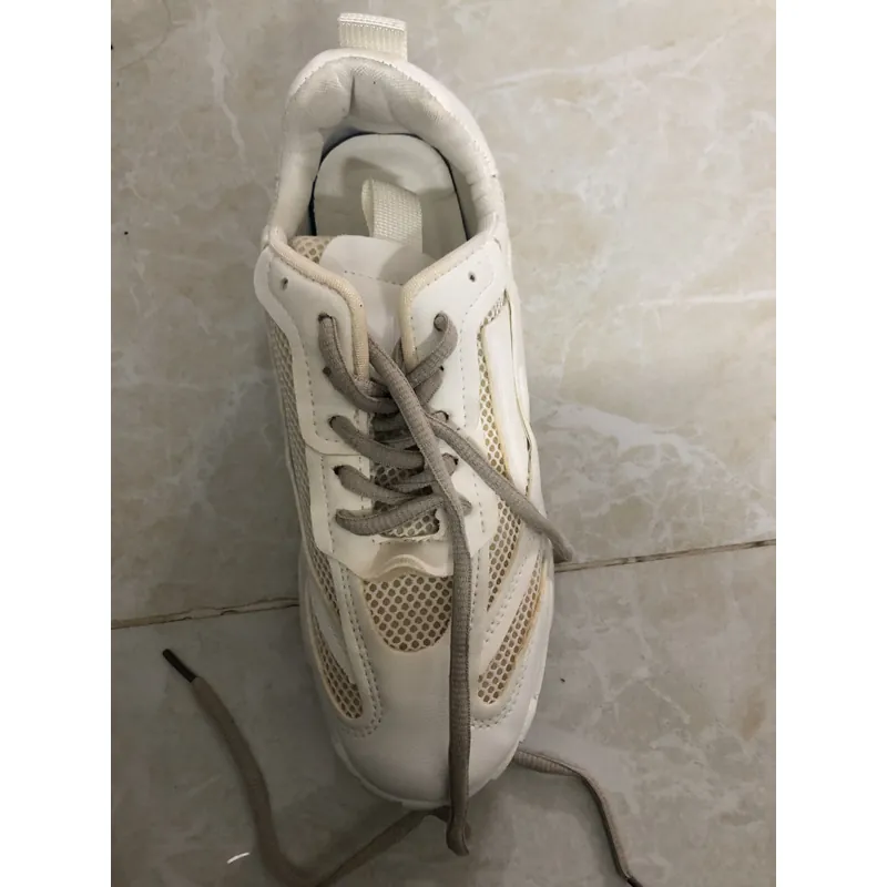 Giày thể thao size38 597729