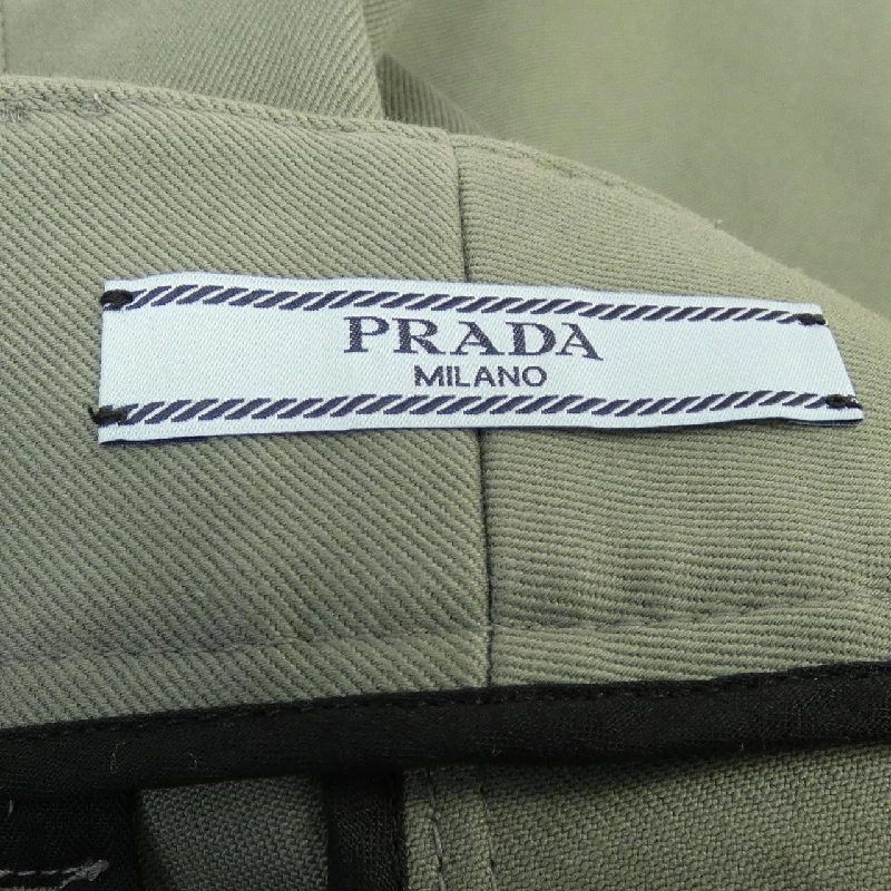 Quần short PRADA P239B S181 647829