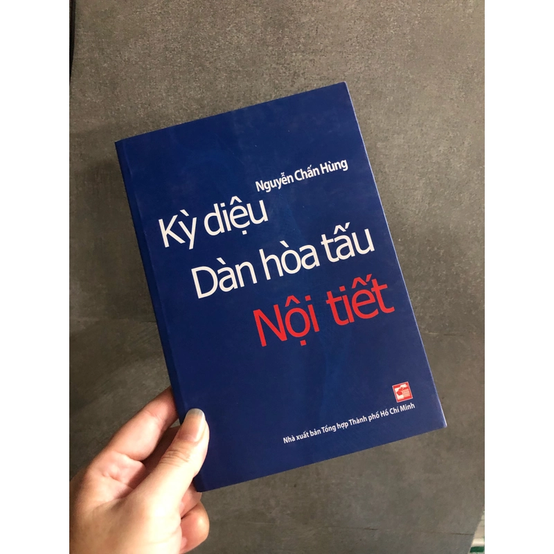 Kỳ diệu dàn hoà tấu nội tiết - Nguyễn Chấn Hùng (sách y học hay) 359968