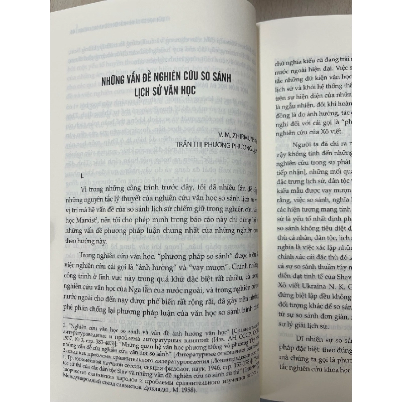 Những cuộc hội ngộ của văn chương thế giới - Khoa văn học 704226