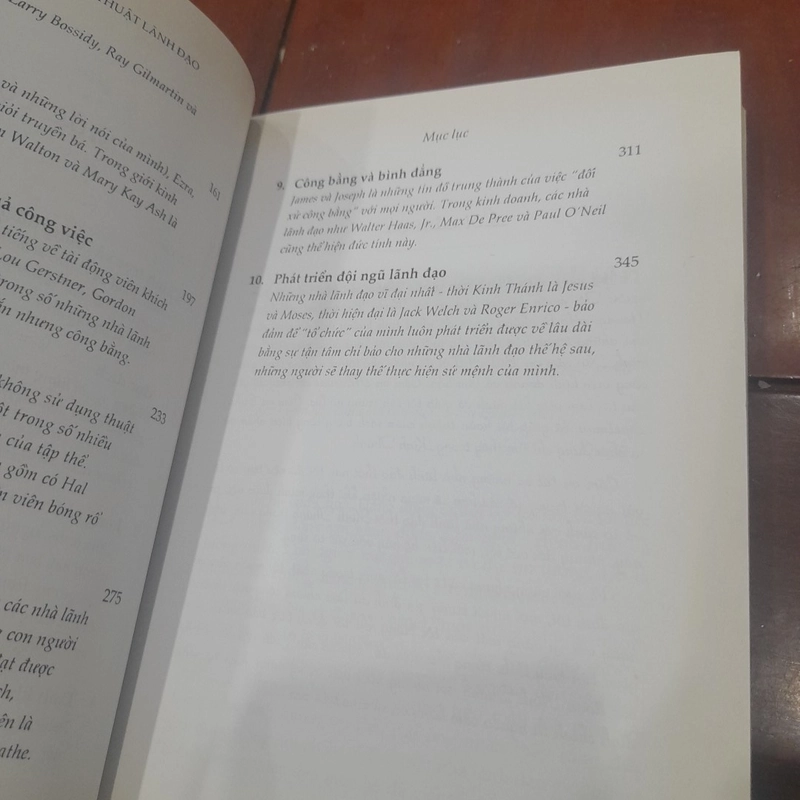 Lorin Woolfe - KINH THÁNH về nghệ thuật Lãnh đạo 477413