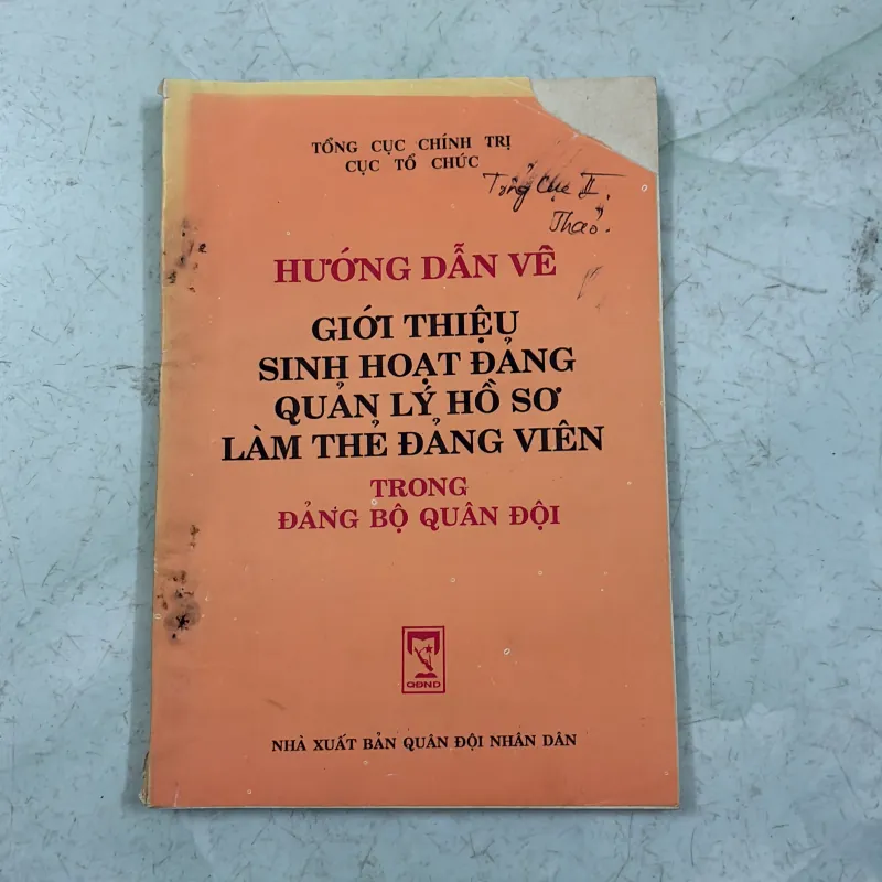 Giới thiệu sinh hoạt đảng quản lý hồ sơ làm thẻ đảng viên trong đảng bộ quân đội 998270