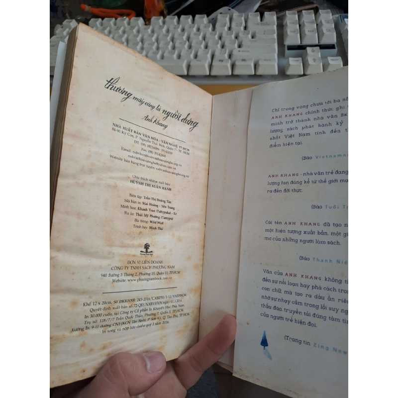 Thương mấy cũng là người dưng Anh Khang mới 70% ẫm, ố có chữ ký tác giả 2016 VĂN HỌC HCM2908 919735