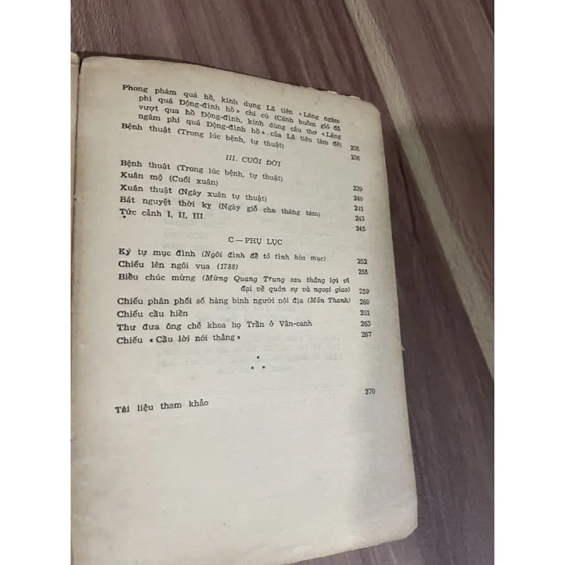 Thơ Ngô Thì Nhậm  697107