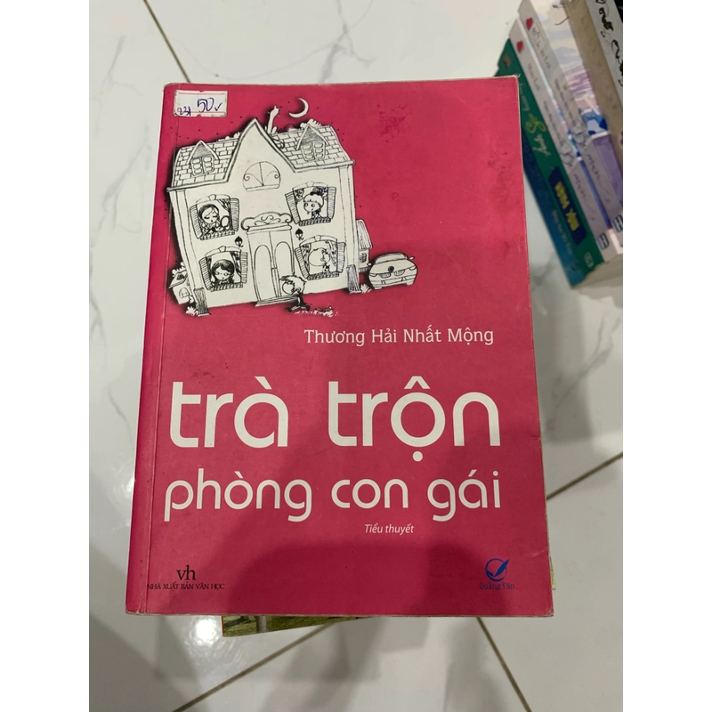 Truyện Trà trộn phòng con gâi 479473