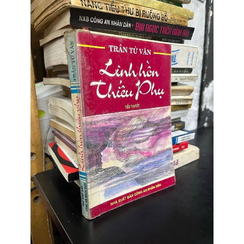 Linh hồn thiếu phụ - Trần Tử Văn 722320