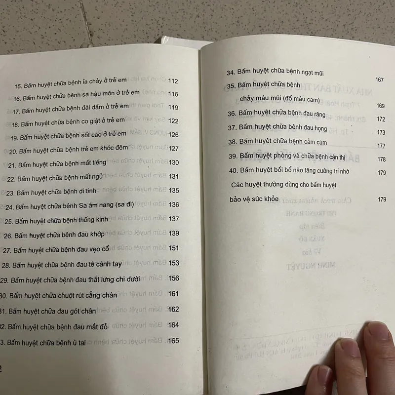 Combo 2 cuốn “Thực hành bấm huyệt chữa bệnh” và “Bấm huyệt chữa bệnh”  604925