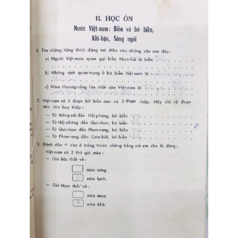 Điạ lý lớp nhất - nhóm biên soạn 127019