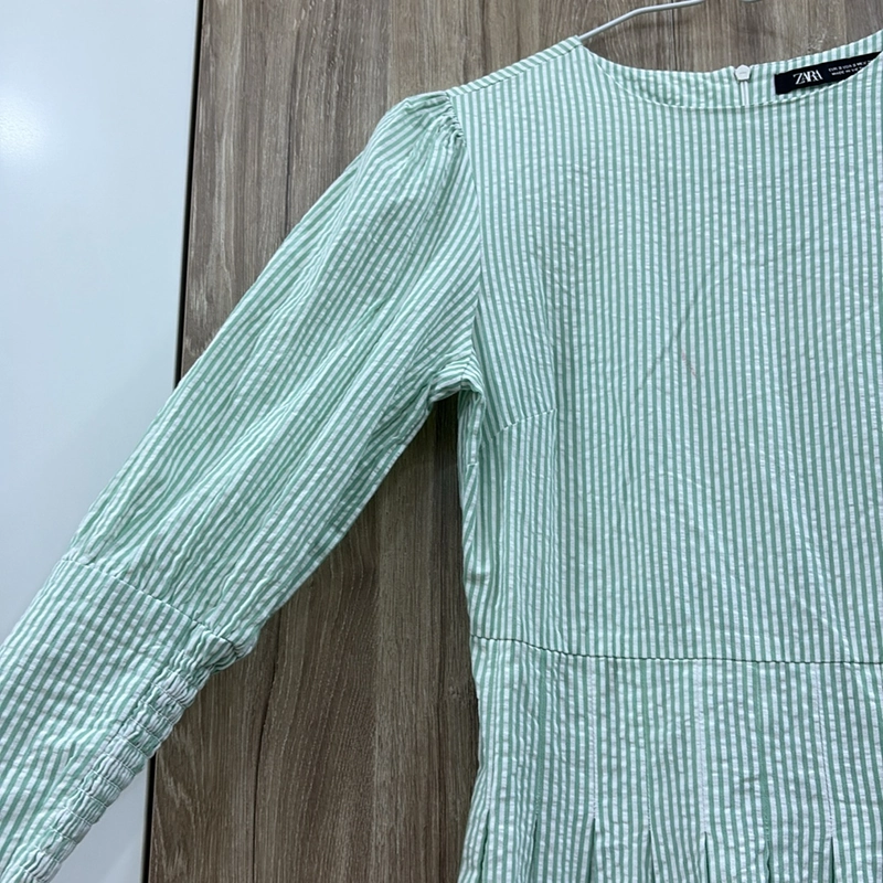 Đầm dạo phố Zara size S ( 48kg đổ lại, eo 68) là mặc đẹp  477713