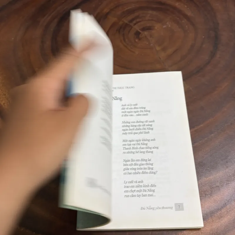 [Bị Cắt 1 Góc] - II Thơ: Đà Nẵng Yêu Thương - Nhiều Tác Giả - 2009 999191