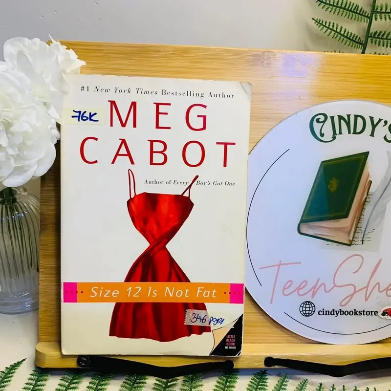 [Sách tiếng Anh 2hand] Like new 90% - 📖 Size 12 Is Not Fat – Meg Cabot 590269