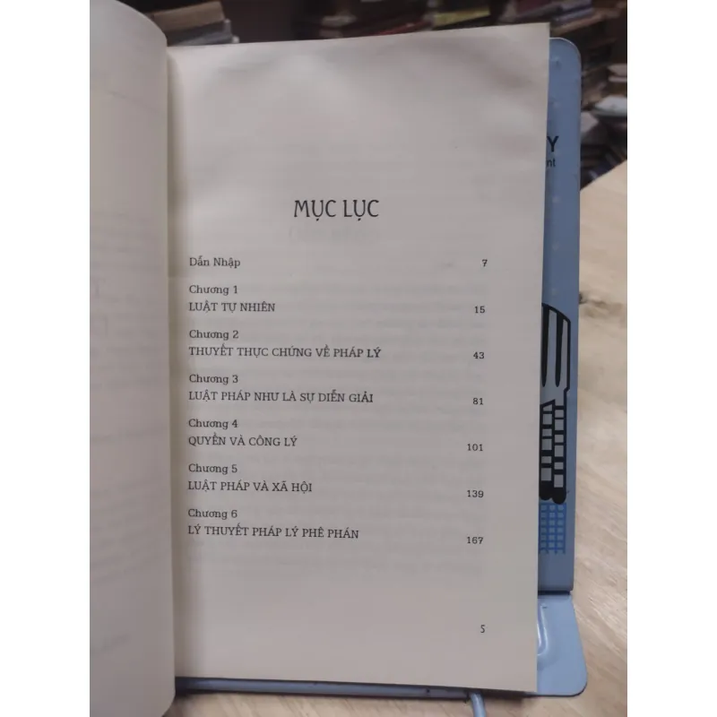 sách: Triết học Luật pháp  - Raymond Wacks (A2) 573750
