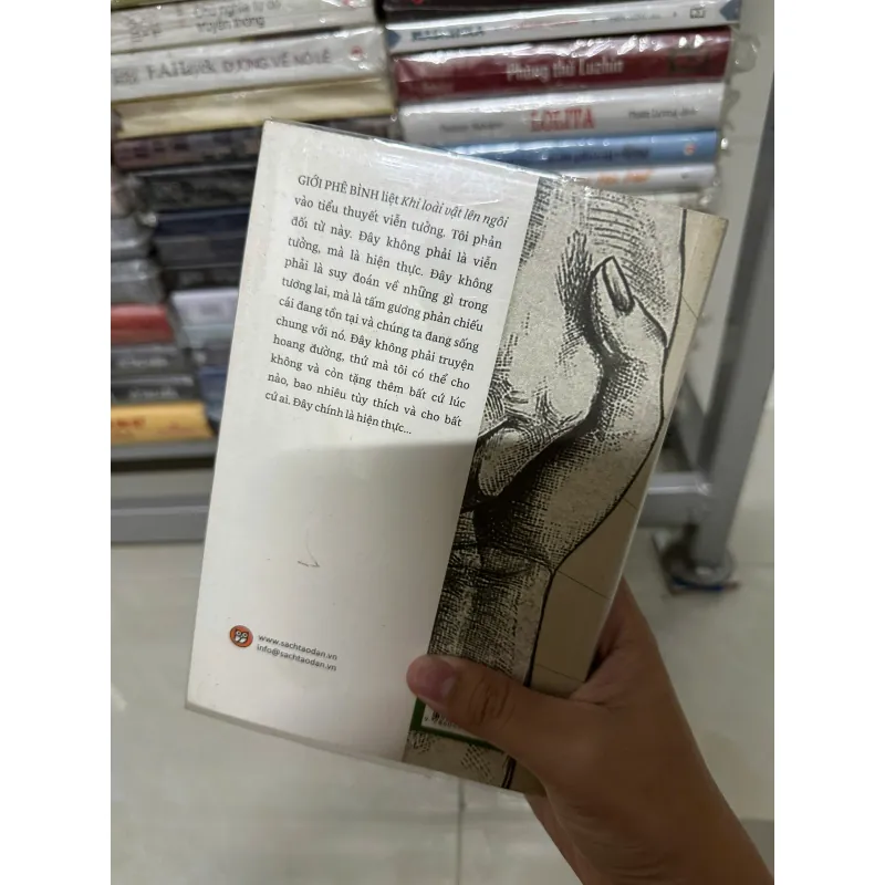 Khi Loài Vật Lên Ngôi - Karel Capek (Bìa mềm) 698128