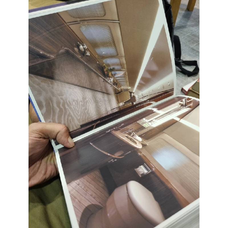 Aircraft Interiors (daab) 450148
