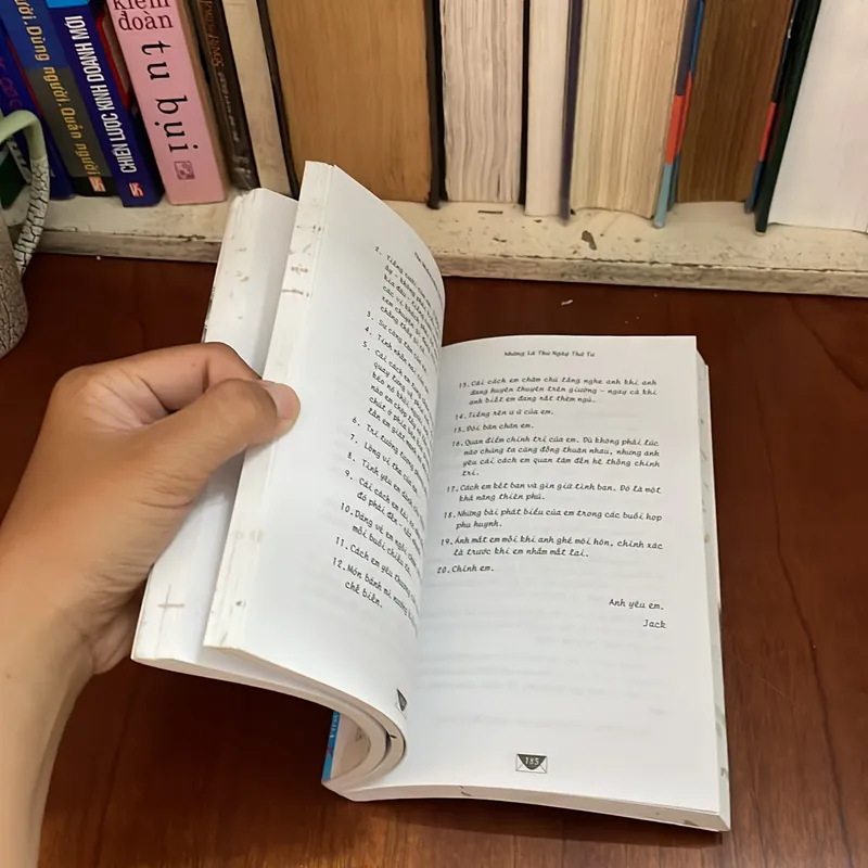 II Tựa sách: Những Lá Thư Ngày Thứ Tư - JASON F. WRIGHT - 2011 576372