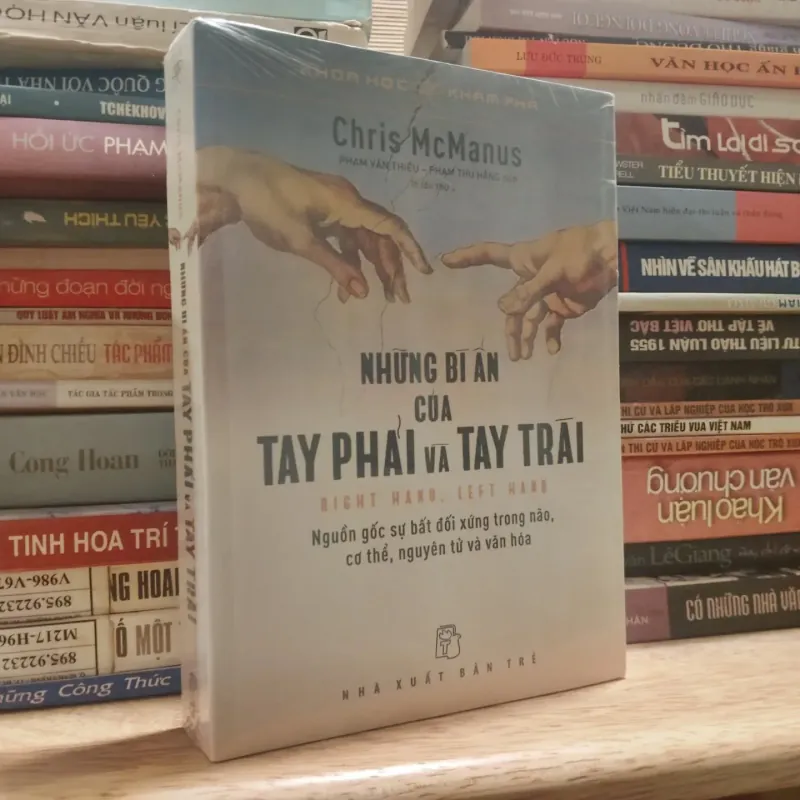 Những bí ẩn của tay phải và tay trái - Chris McManus 762266