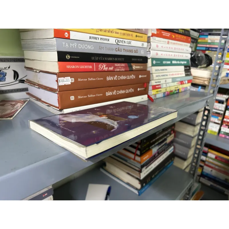 Làm bạn với bầu trời (có chữ ký tác giả) 790372