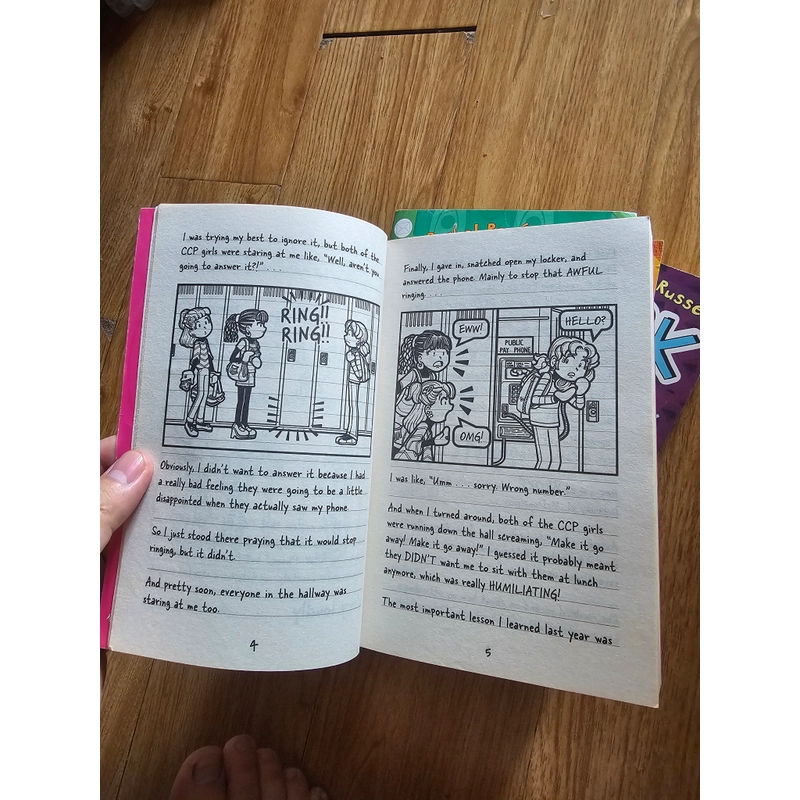 Combo 4q DORK diaries (Sách tiếng anh) như hình 
80k 476351
