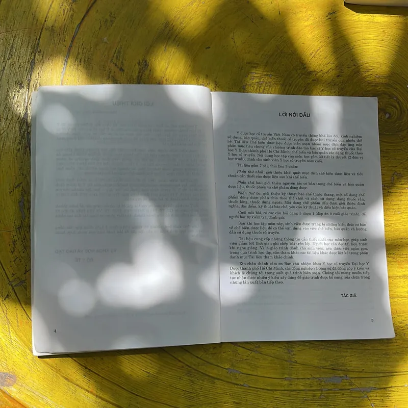 CHẾ BIẾN DƯỢC LIỆU SÁCH ĐÀO TẠO BÁC SĨ Y HỌC CỔ TRUYỀN- chủ biên PGS.TS.DS. Nguyễn P.Dung 687575