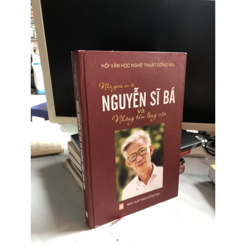 Nhà giáo ưu tú Nguyễn Sĩ Bá và những tấm lòng văn 654449
