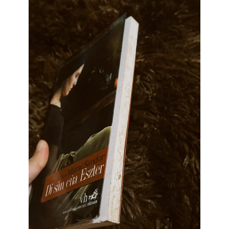 Di sản của Eszter 702986