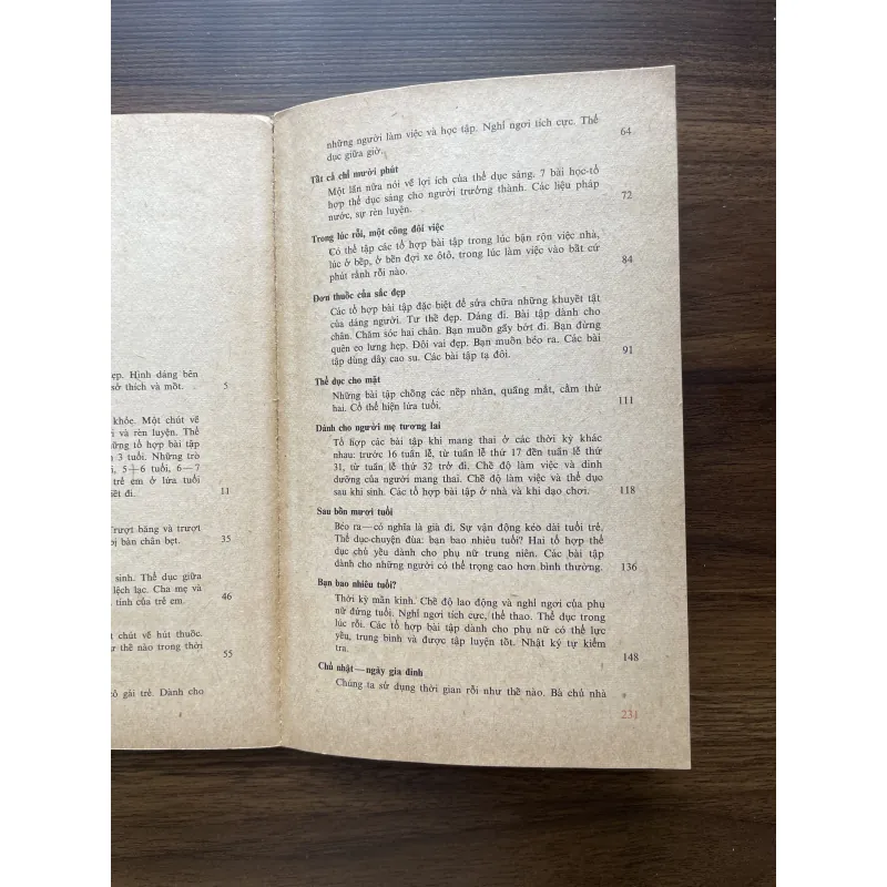 Bé gái, cô gái, người đàn bà 1000372