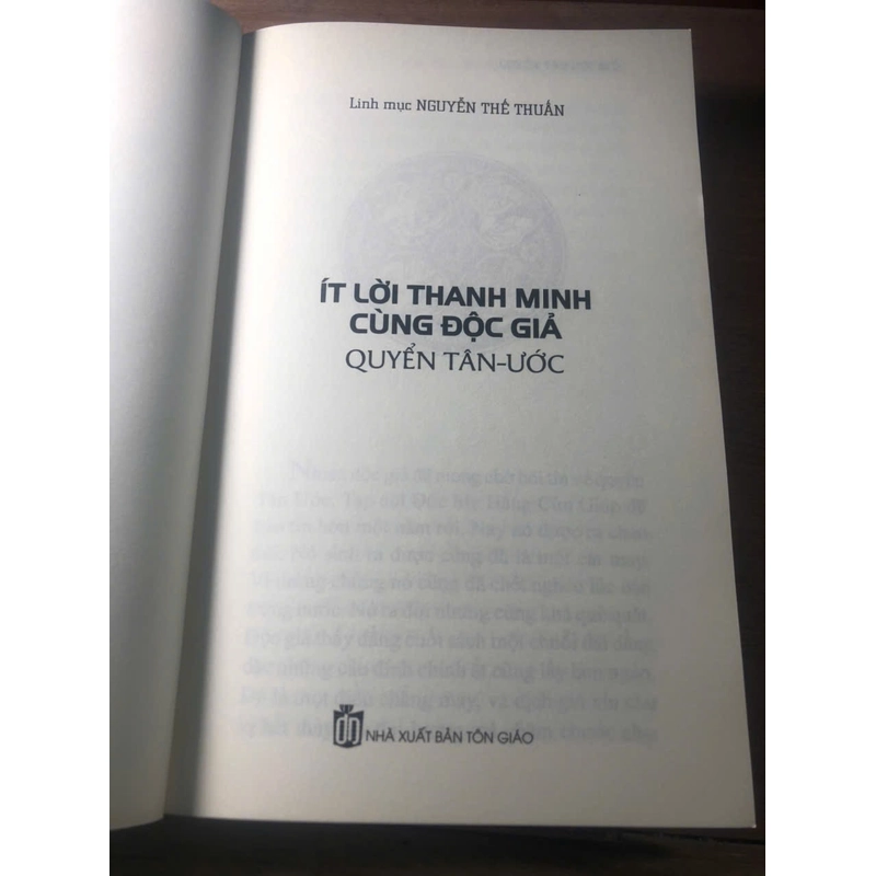 Sách quý: Ít lời thanh minh cùng độc giả - Lm. Yuse Nguyễn Thế Thuấn 484585