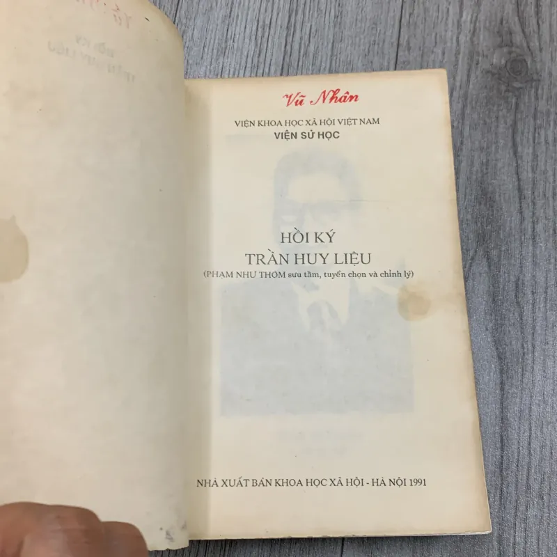 Hồi ký trần huy liệu. 2b4 777805