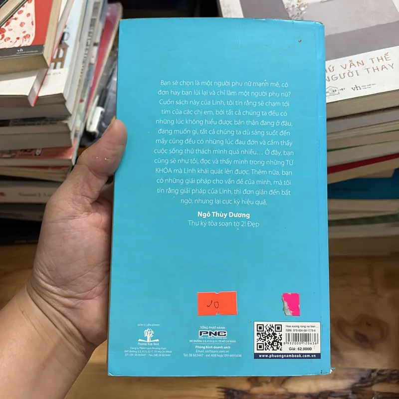 II Tựa sách: Hoa Xương Rồng Nở Trên Giày Cao Gót - Khánh Linh - 2015 695672