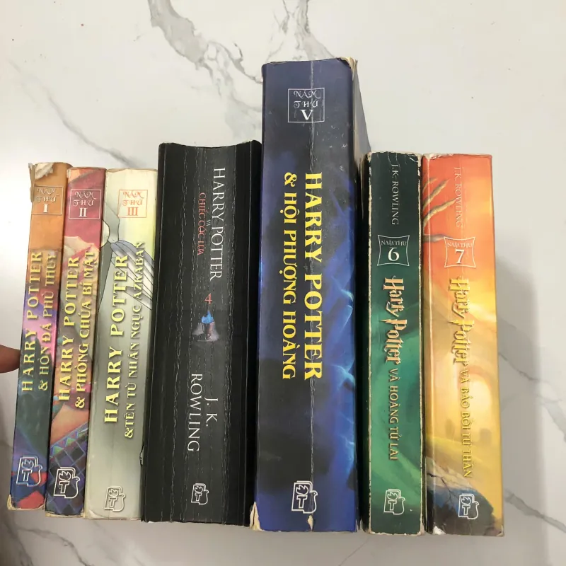 Harry Potter – Tác giả: J.K. Rowling - 7 tập 689233