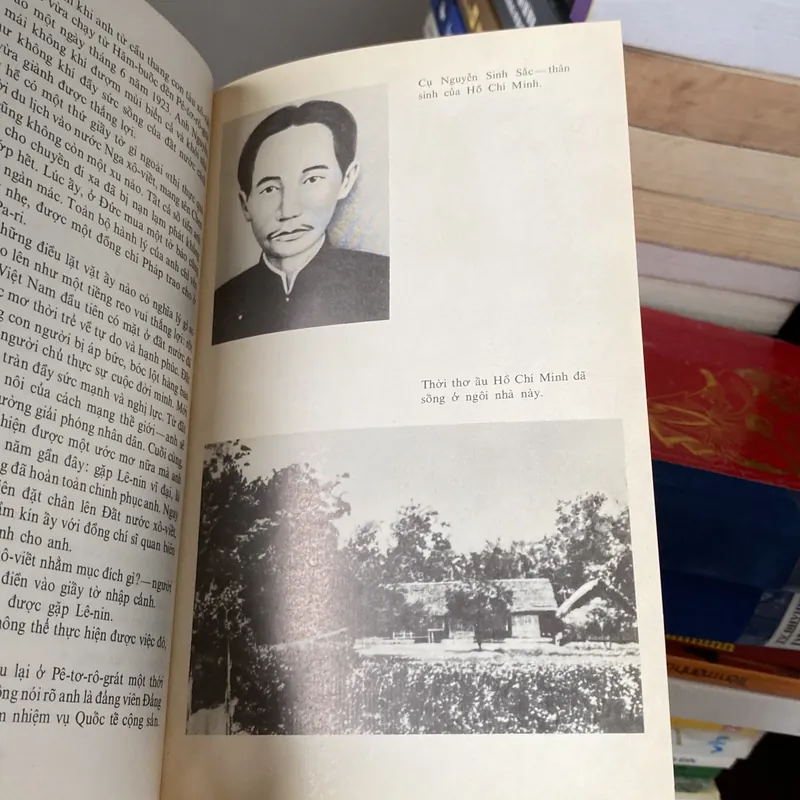 ĐỒNG CHÍ HỒ CHÍ MINH, Ê. CÔ-BÊ-LÉP, sách bìa cứng, in tại Liên Xô 1985 567393