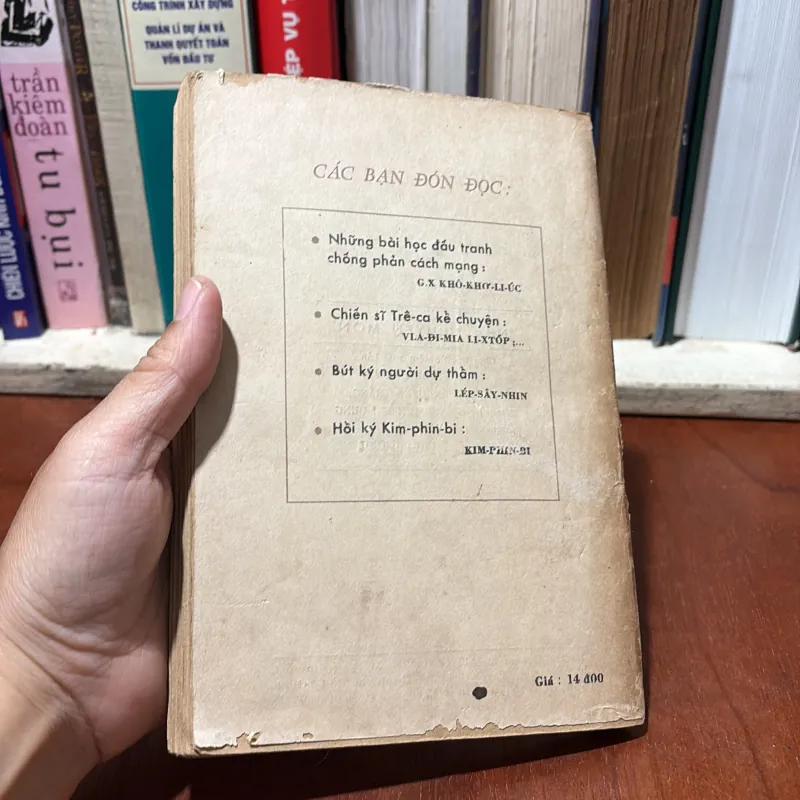 II Văn Học Nước Ngoài: Nhà Chuyên Môn - MÁC BÉCTALAN - 1986 752215