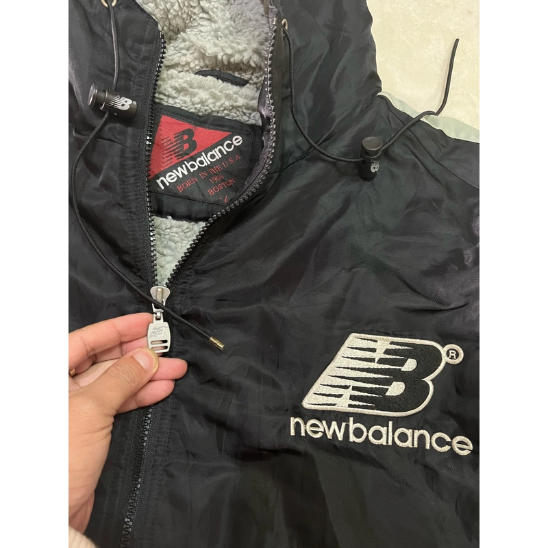 Áo khoác lông Newbalance , 68- 75kg , cao 168 trở trên đẹp  355448